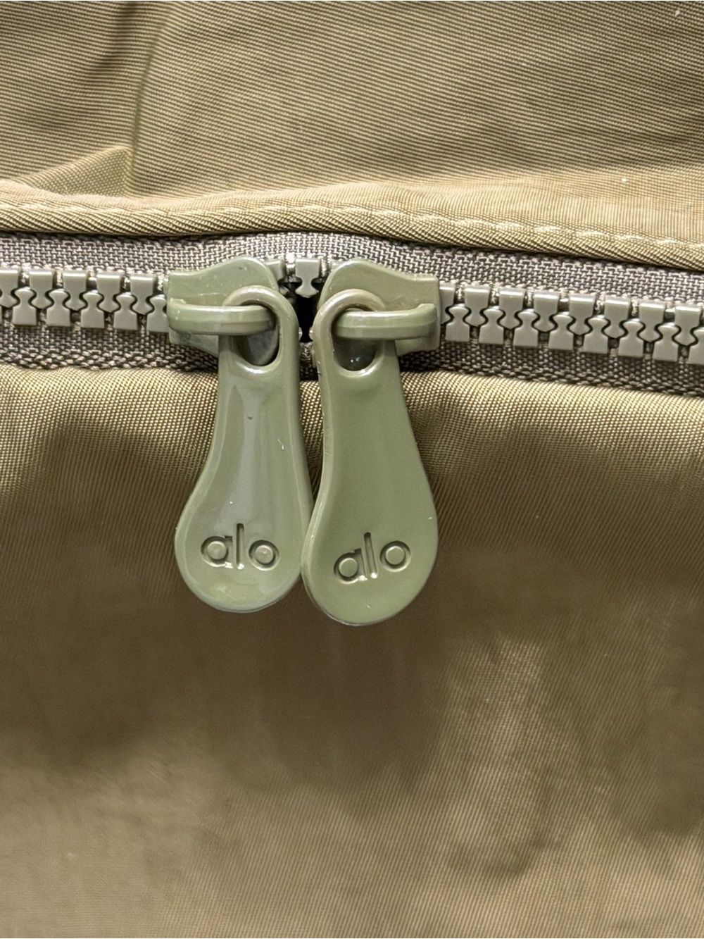ALO Yoga Olive Green Backpack with Tan Pocket Accent - Picture 12 of 13